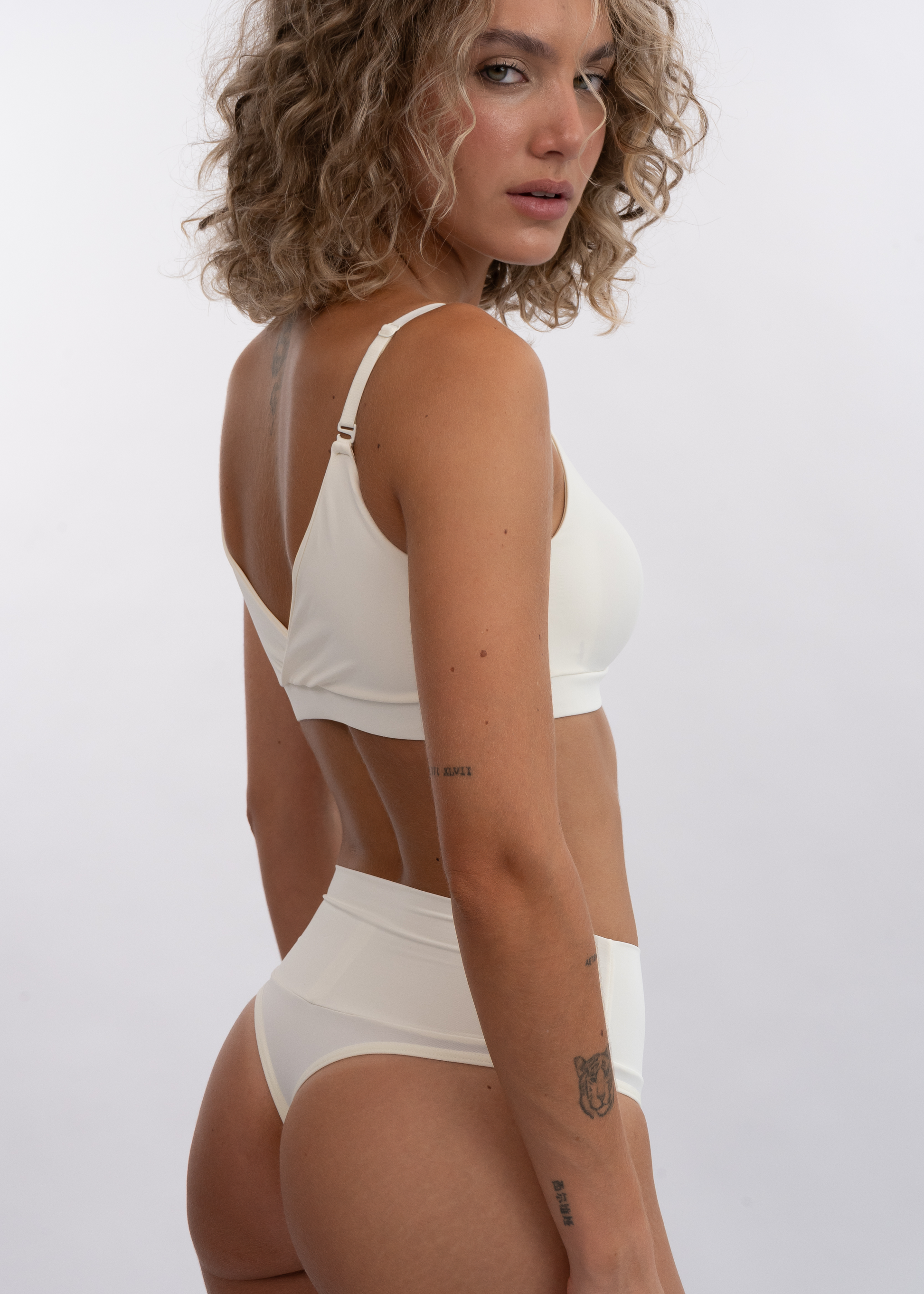 Kit Infinita No 2 (Top Verano + Bra Sadhana + Regalo)